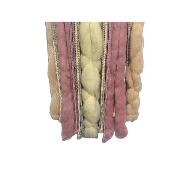 Dream Catcher Handmade Wall Decor 42" Native American Design Feathers & Macrame - Picture 4 of 10